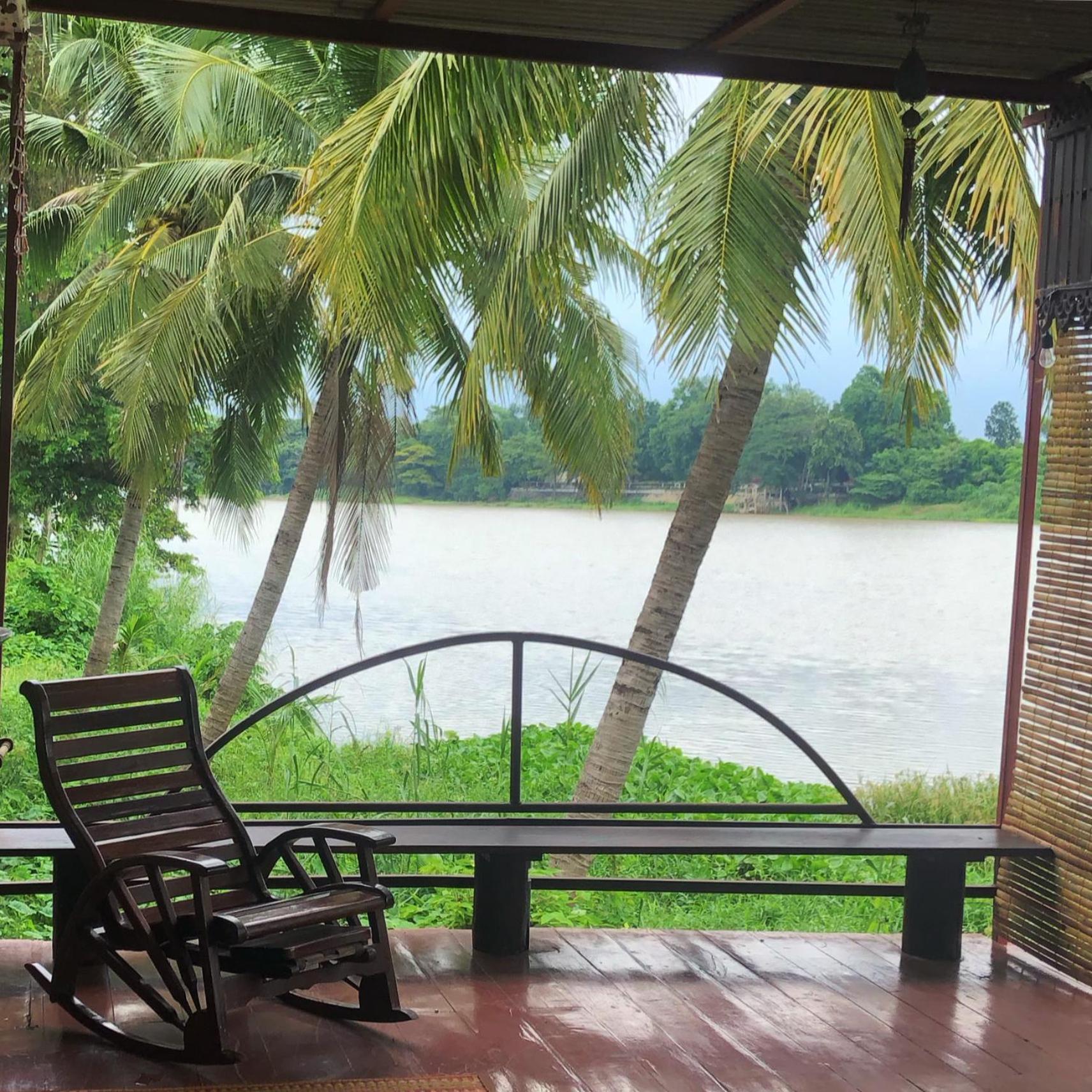 River Flow House Bangtanod Photharam エクステリア 写真