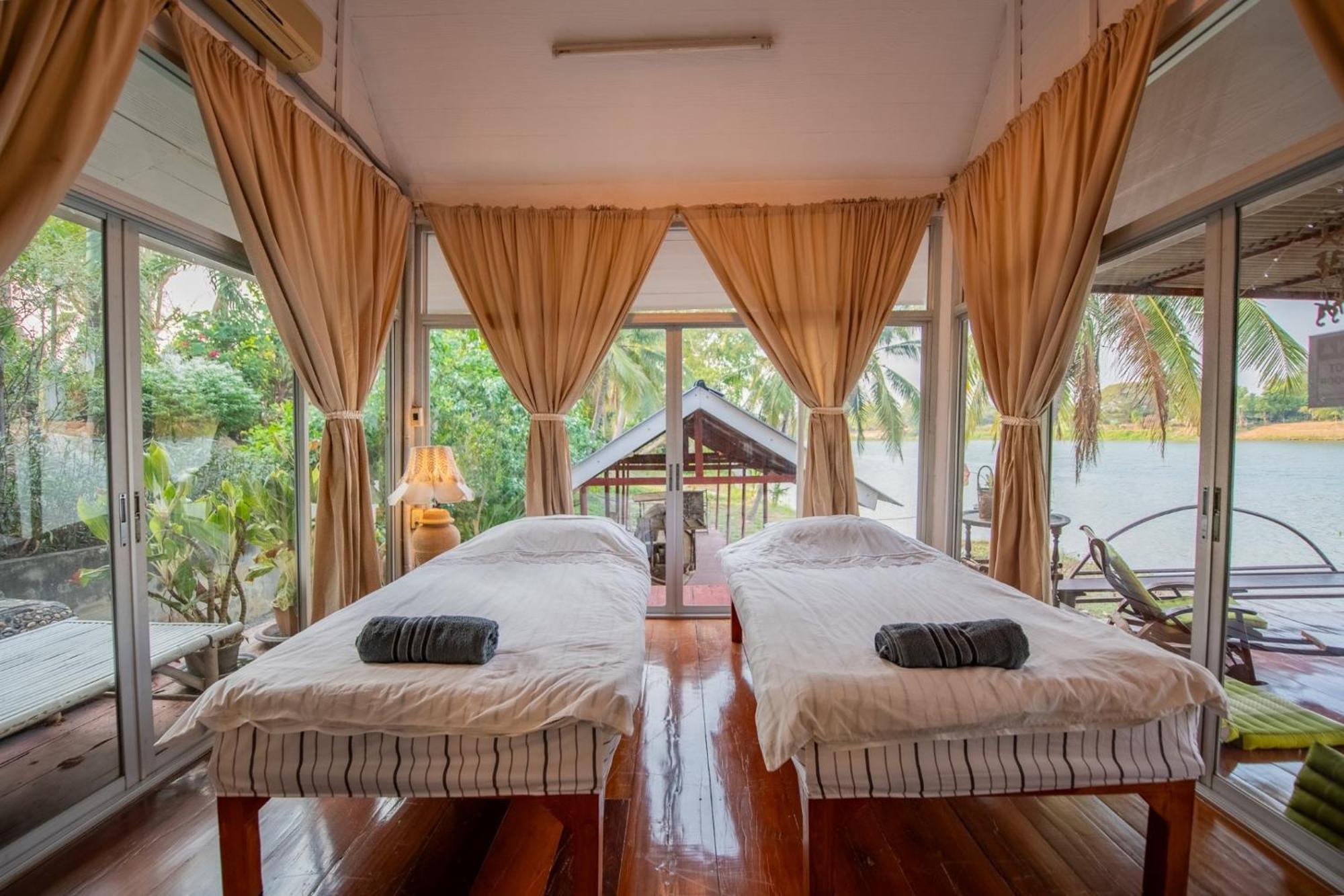 River Flow House Bangtanod Photharam エクステリア 写真